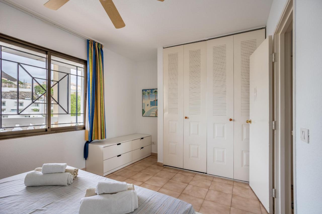 Matthew's Flat Los Cristianos by LoveTenerife Exterior foto